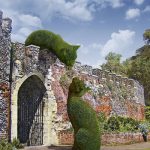 topiary-cats-04