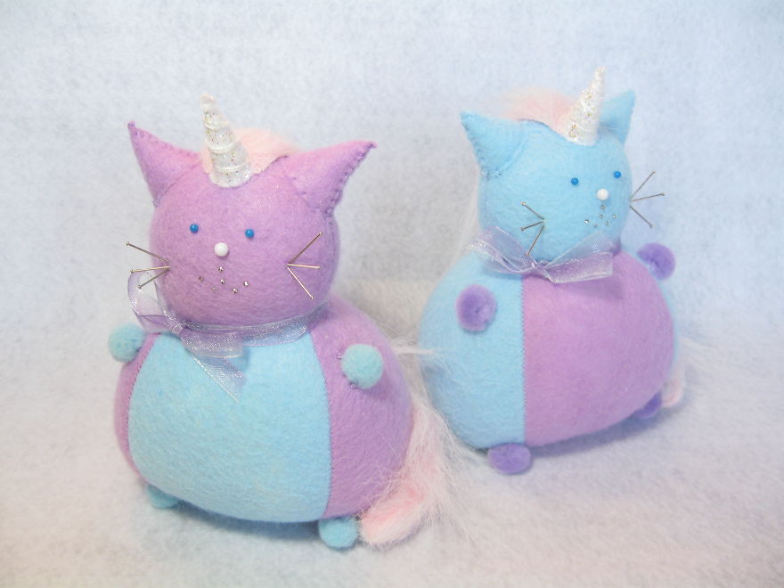 cat-pin-cushion-08